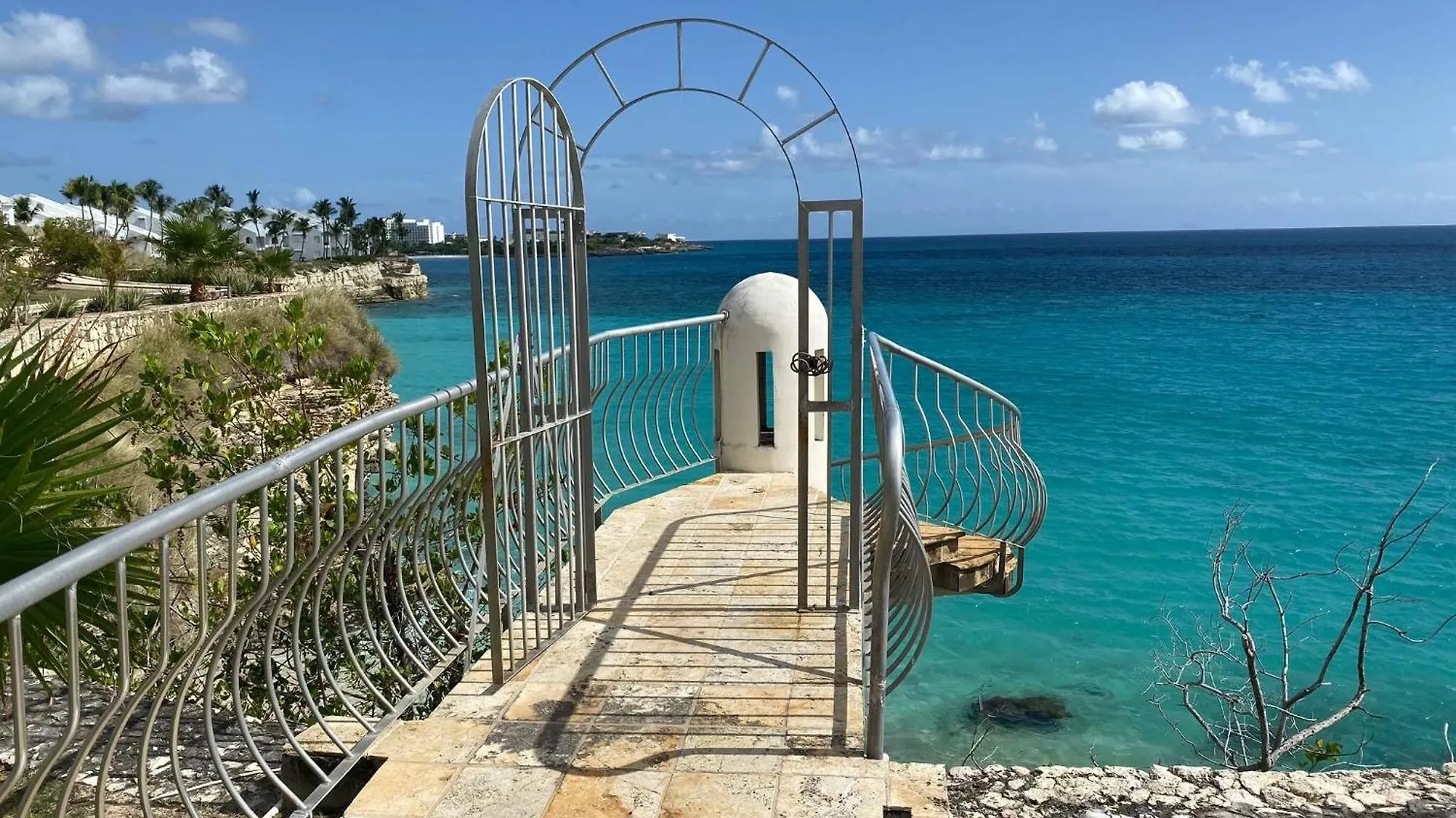 Apartment Oceanfront Paradise: Penthouse With Peloton Cupecoy  Sint Maarten/Saint Martin