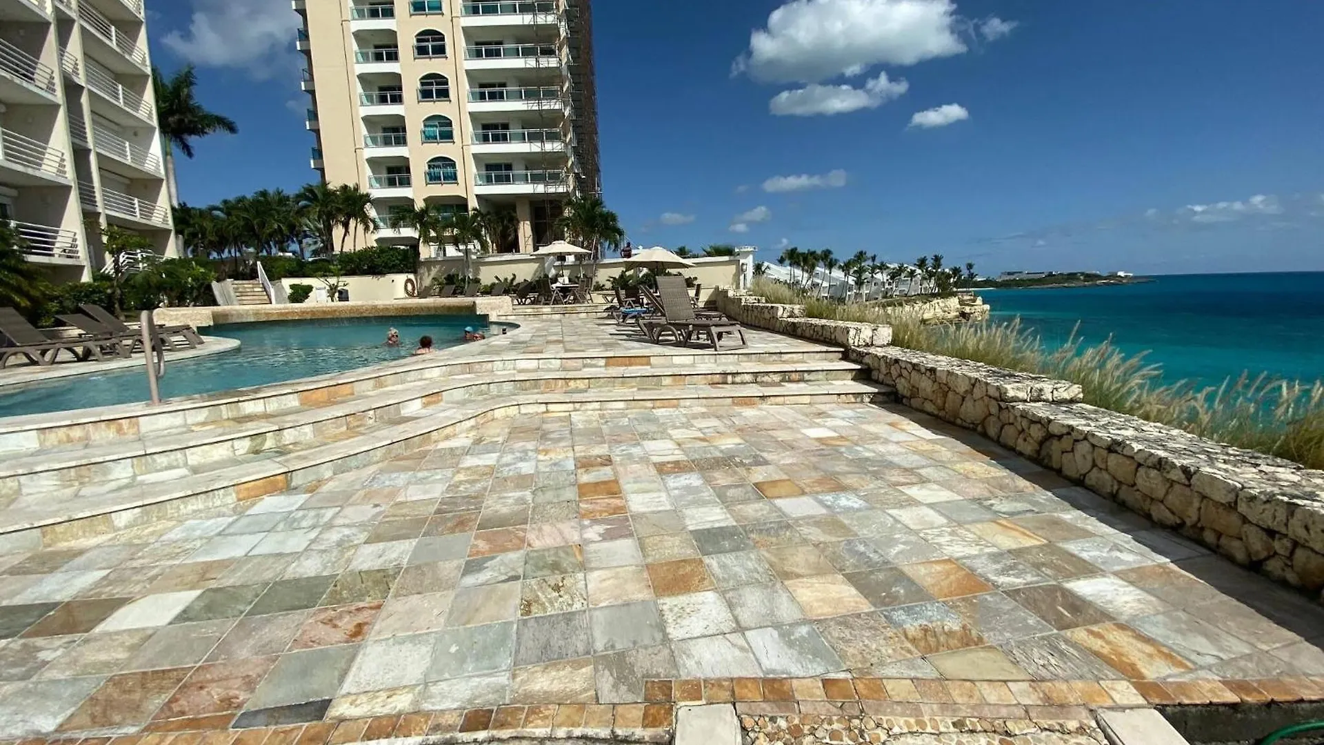 Oceanfront Paradise: Penthouse With Peloton Cupecoy  0*, Cupecoy (Sint Maarten) Sint Maarten/Saint Martin
